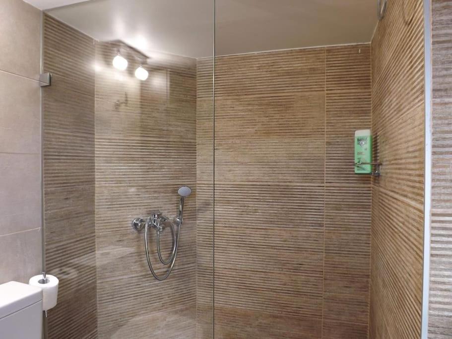 אתונה Luxury Studio With Unique View Of The Acropolis מראה חיצוני תמונה